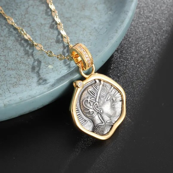 NWOT* ALEXANDER THE GREAT AND ATHENA OWL FAUX ANTIQUITY COIN NECKLACE 15 - Picture 4 of 4